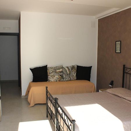 Poggiofranco Apartaments Барі Екстер'єр фото