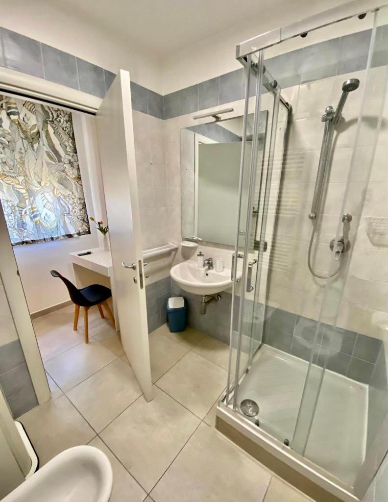 Poggiofranco Apartaments Барі Екстер'єр фото